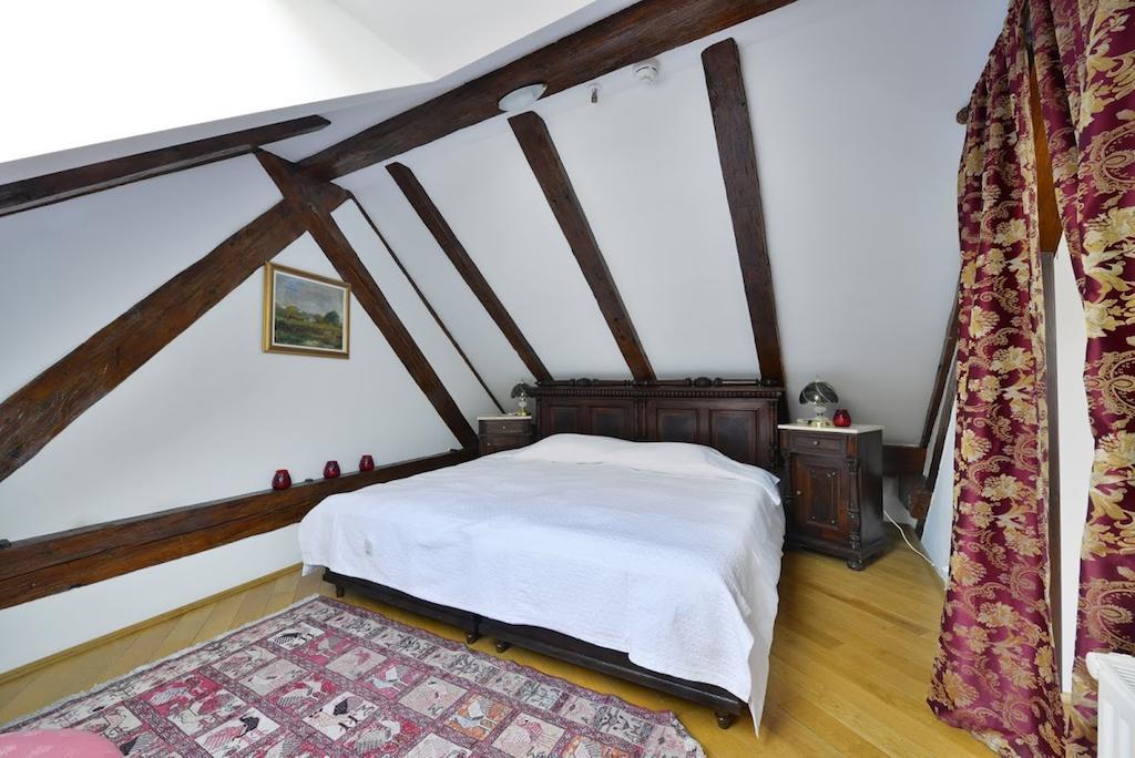 Kronhaus Braşov Værelse billede